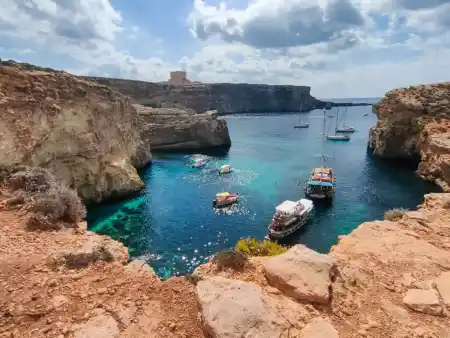 Rock cliffs on the walkway to St. Maria tower