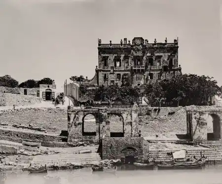 Spinola Palace in Spinola Bay, St. Julian, 1915