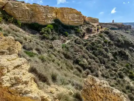 Rock trails through the Golden Coast