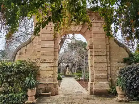 San Anton Garden
