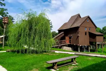 
​Vyhľadať podrobnosti
33 / 5 000
Výsledky prekladov
Výsledok prekladu
Sitting by the mill
Open-air museum Jelka