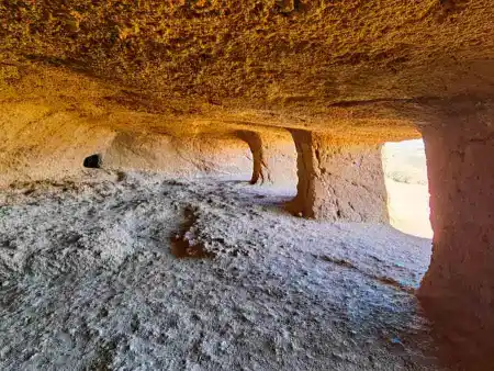 Cuatro Puertas and Galdár