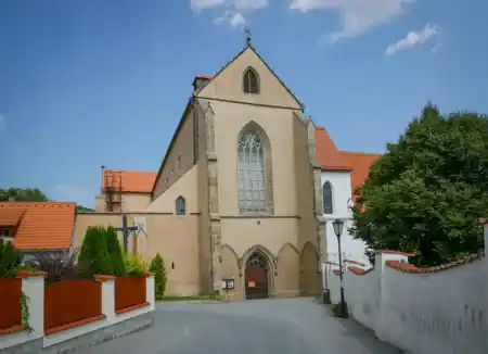 Zlatá Koruna Monastery