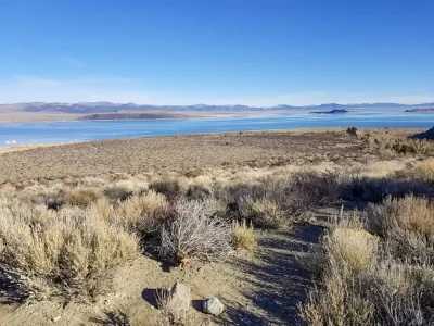 Hiking Trail around Mono Lake