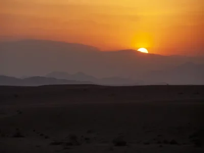 Sundown od desert