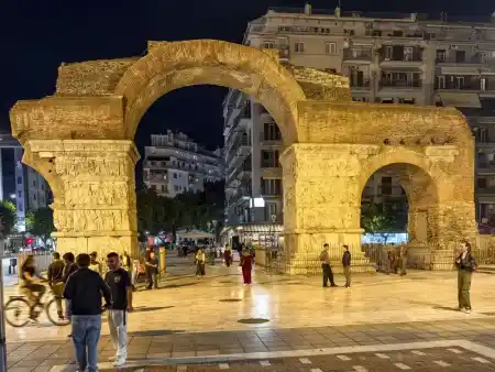Night Thessaloniki