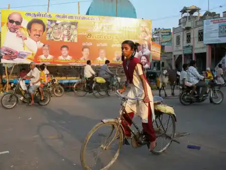Tuk-Tuk for 50 Rupees