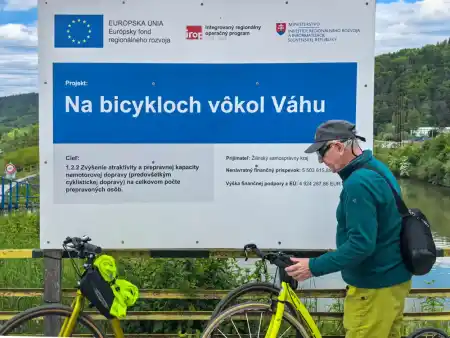 Hričov Kotešová cycling route