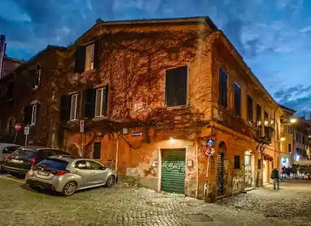 Nightlife in Trastevere