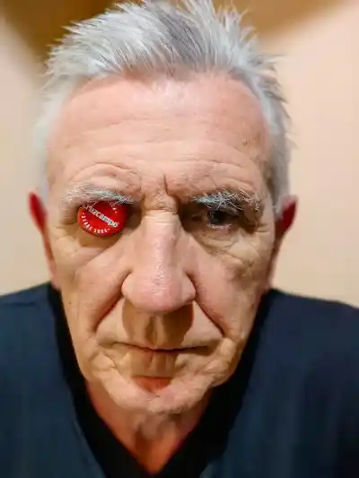 Johny without sunglasses