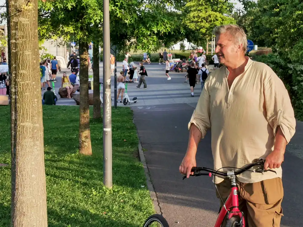 Vistula River on Footbikes