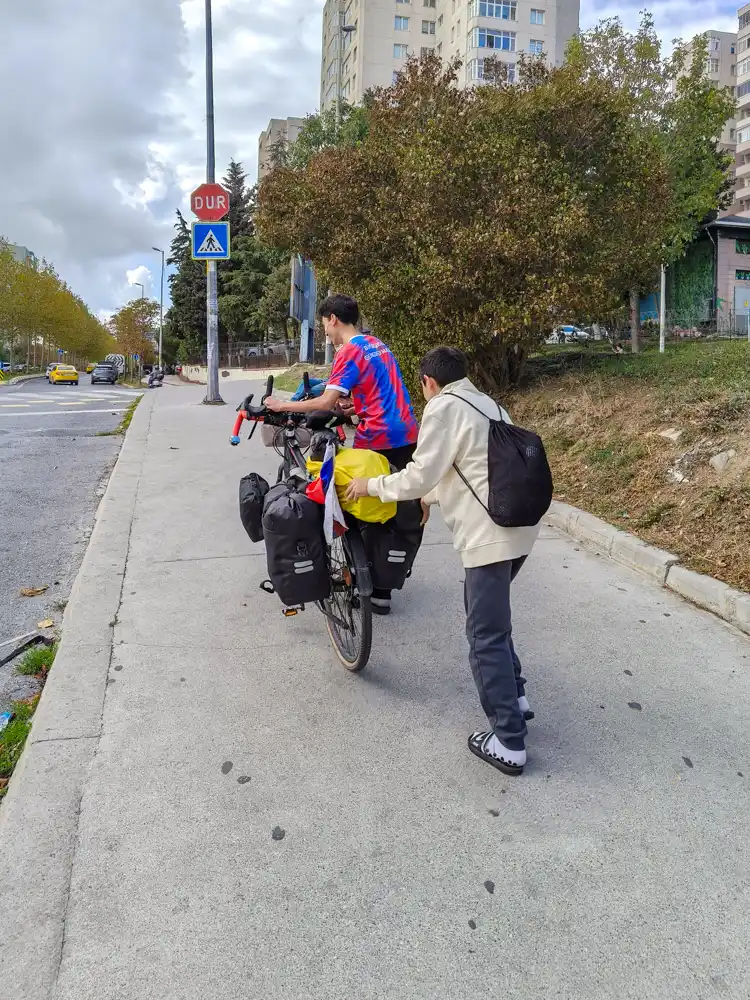 Istanbul cycling roads