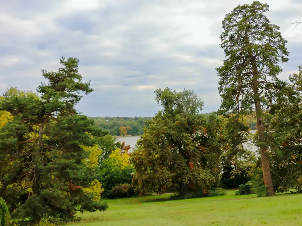 Around four ponds