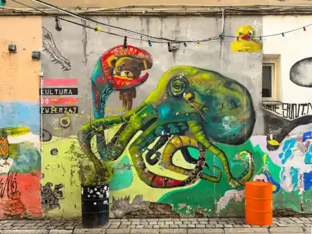 Grafitti Ruska Street