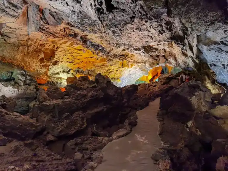 Cueva de los Verdes