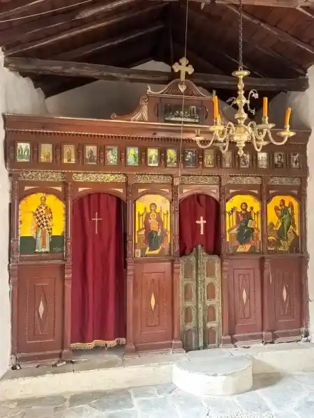 Kastro chapels