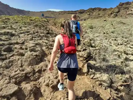 Trail to Volcán de la Corona