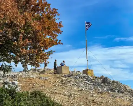 Karafiltzanaka summit