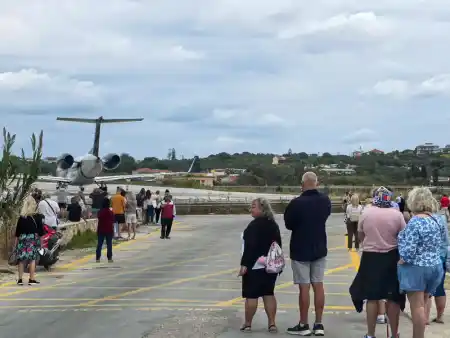 Planespotting on Skiathos