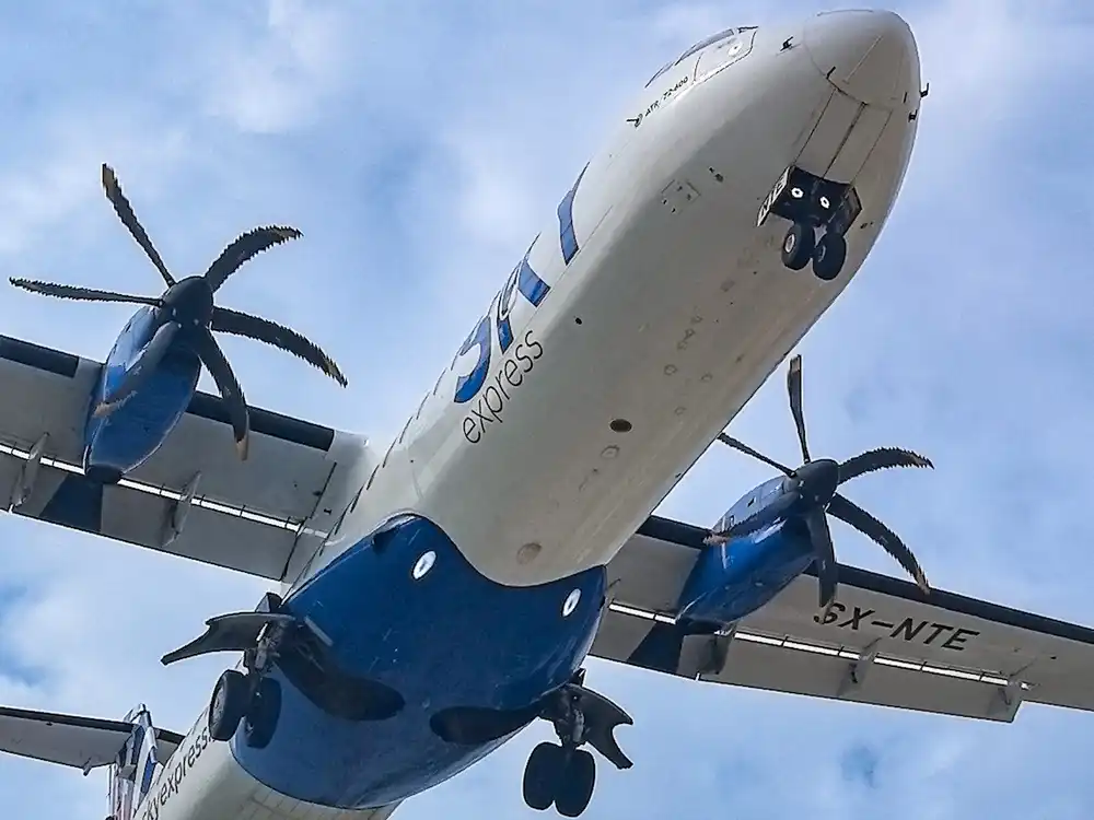 Planespotting on Skiathos
