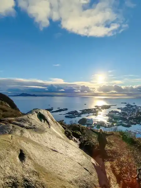 Ascent to Djevelporten